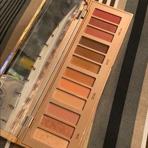 Charlotte Tilbury pillow talk palette